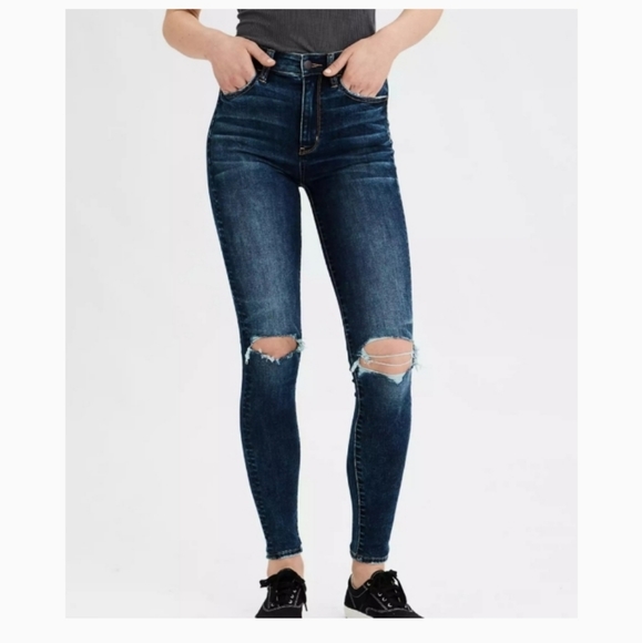 American Eagle Outfitters Denim - American Eagle Super Hi-Rise Jegging